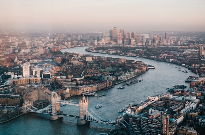 Londra